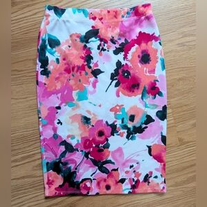 Lara floral bodycon pencil skirt, juniors L